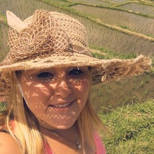 Meet your Posher, Madison